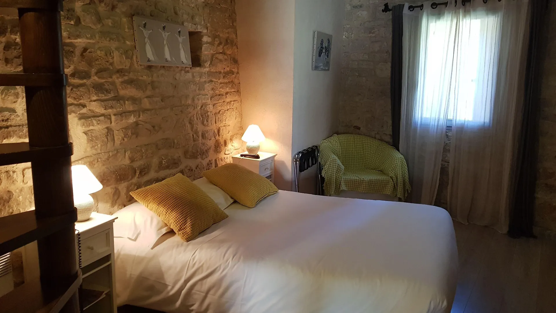 6 Hôtels Centraux Proches du Musée du Santon à Gordes