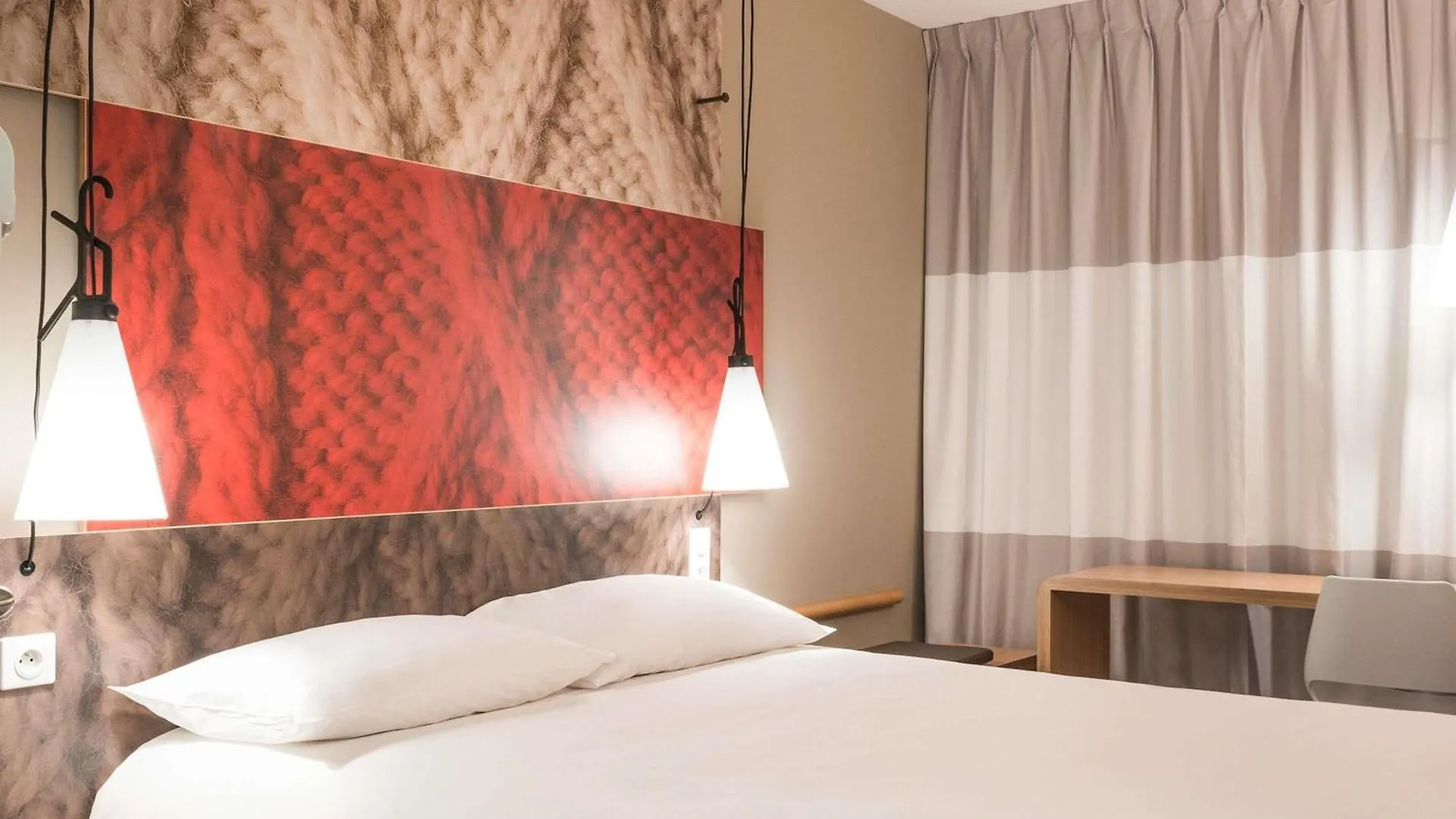 13 Hôtels Centraux en Île-de-France pour Voyager Sans Stress